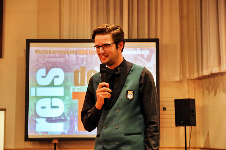 90-jarig jublieum en najaarsconcert 'Reis door de tijd'_33